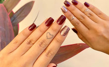 Load image into Gallery viewer, Buddy Jelly Trends Premium Designer 24pcs Stick-on Nails set, with Easy Glue Tab application, Nails are Reusable & Unbreakable (W1199)