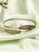 Load image into Gallery viewer, El Regalo Antique Gold Bohemian Feather Leaf Brass Armlet for Women & Girls – Adjustable Upper Arm Cuff Bracelet, Tribal Boho Style Statement Jewelry