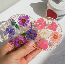Load image into Gallery viewer, Resin Coasters , Handmade Resin Coasters, River Coasters, Flower Coasters, Resin Tea Coasters, Flower Preserved Coasters - Set of 2 Coasters
