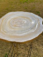 Load image into Gallery viewer, Luxury Resin geode accent end table. Moonstone white and gold agate style decorative table with gold hairpin legs. Custom colors available