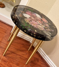 Load image into Gallery viewer, Handmade epoxy resin flower side table large 18" ,  customization available