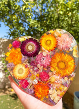Load image into Gallery viewer, Dried floral resin heart, valentine gift, anniversary gift, gift for him , gift for her,