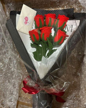 Load image into Gallery viewer, Custom Crochet Rose Bouquet : Gift for Her, Valentine’s Day, Anniversary, Birthday, Christmas, proposal