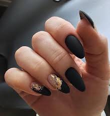 Premium Black with Nude Design Foil Art Readymade/Ready to wear Soak off Gel Nail Art Artificial/Fake Press On Nails for Girls and Women