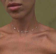 Load image into Gallery viewer, Resin Necklace, Handmade Dew Drop Necklace - Minimalist Water Drop Jewelry for Anniversary, Wedding, Birthday Gift, Party Wear, Queen Necklace, Handmade Resin Royal Necklace