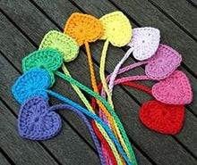 Load image into Gallery viewer, Handmade Crochet Heart Shape Bookmark, Book Accessories, Gifts - Set of 10
