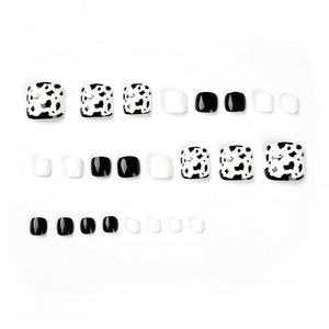 Black and White Cow print Toe Nails Press On Nails / False Nails / Ready to Wear Nails / Glue on Nails For Girls and Women - 14 Pcs