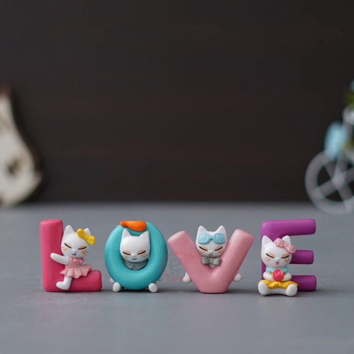 eCraftIndia Resin Love Animated Characters Decorative Showpiece for Valentines Day Anniversary| Valentine Gift for Girlfriend Boyfriend Husband Wife| Valentine Day Gifts| Valentine Decoration Items