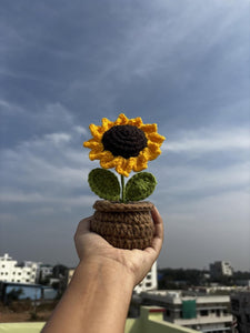 Handmade Crochet Flower Set - Sunflowers & Daisies Knitted Potted Plants for Car Dash, Table, and Home Decoration – Pack of 1