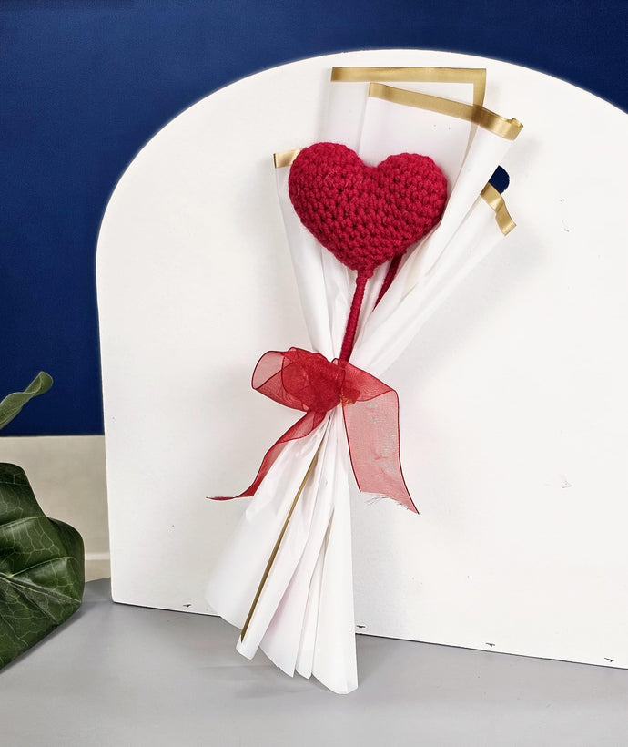 Artificial Flower Handmade Crochet Flower Heart Bouquet |Gifting for Him/Her, Girlfriend, Boyfriend, Weddings, Birthdays|Home Decor, Table, Office Desk, Bedroom(Fabric)