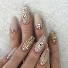 Premium Nude Skin Shade Bridal Design Readymade/Ready to wear Soak off Gel Nail Art Artificial/Fake Press On Nails for Girls and Women