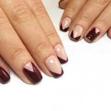 Rich Glossy Maroon Look Premium Glitter Readymade Nail Art Artificial/Fake Press on Nails for Girls and Women