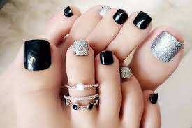Toe Press On Nails - Black Shade with Glitter