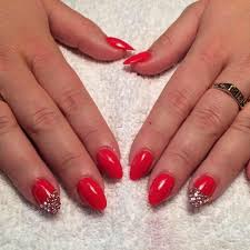 Bridal Red Medium Oval Nail Art Artificial / Fake Nails / Press on Nails for Girls and Women