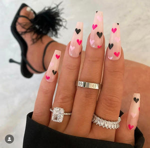 Press On Nails , Medium Coffin Pink and Black Hearts Design - 14 Pieces, Ready to Wear Nails for Girls and Women