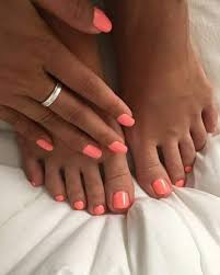 Light Orange Shade - Combo of Hand and Toe Nails - Nail Art Artificial / Fake Nails / Press on Nails for Girls and Women
