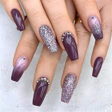 Load image into Gallery viewer, Wedding Bridal Party Ready to wear Nail Art Artificial Nails for Girls and Women Press On Nails/Fake Nails

