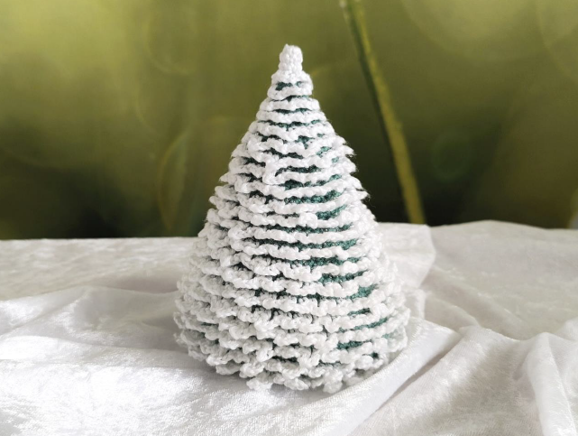 Bhavya's Crocheted Christmas Tree with Snow Hippo Making DIY Crochet Kit, Crochet Material Kit with Yarn, Crochet Needles, Tools & Accessories, Crochet Kit Starter, Crochet Beginners Kit, Crochet Tutorial, Yarn Craft Kits for Adults, Handmade Craft