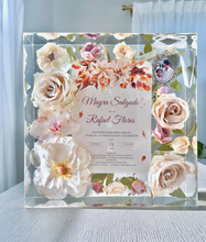 Load image into Gallery viewer, Resin Flowers and Wedding Card Preservation, Wedding Floral Preservation | Flower Preservation | Bridal Bouquet Preservation | Resin Floral Tray | Bridal Gift | Wedding Gift for Bride
