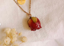 Load image into Gallery viewer, Real Rose Bud Necklace, Resin Dried Flower Rose Necklace, Rose Flower Necklace, Real Rose Pendant, Romantic Valentines Day Gift for Her
