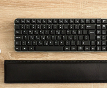 Load image into Gallery viewer, Keyboard wrist rest, ergonomic wrist support , Wrist Support for Keyboard, hand support for computer and laptop
