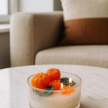 Load image into Gallery viewer, Pumpkin Candle, Handmade Soy Wax Autumn Scented Candle, Fall Home Décor Gift
