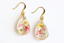 Load image into Gallery viewer, Resin Drop Earrings with Pressed Flowers and Gold Flakes
