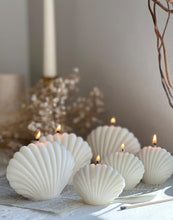 Load image into Gallery viewer, Pack of 6 Undyed Sea Shell Candle, Sea Shell Candle, Minimalist, Decorative Soy Wax Candle, Clamshell candle, Aesthetic Candle
