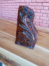 Load image into Gallery viewer, Wooden, Hand carved Wood Corbel Carving Large Classic Open Handcrafted lovers Solid Mission Wood Perfect Accent Bracket Corbel - Pack of 2
