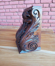 Load image into Gallery viewer, Wooden, Hand carved Wood Corbel Carving Large Classic Open Handcrafted lovers Solid Mission Wood Perfect Accent Bracket Corbel - Pack of 2
