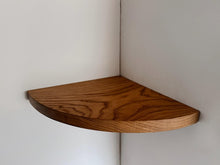 Load image into Gallery viewer, Floating Corner Shelves in Thick Solid Wood, Wooden Corner Shelf, Small Corner shelf
