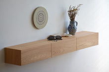 Load image into Gallery viewer, Wooden Floating shelf with 3 drawers, Solid wood Shelf with 3 Drawers (Customizable)
