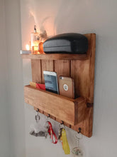 Load image into Gallery viewer, Premium Royal Luxury Rustic Wooden Wall Mounted Key Organizer, Floating Shelf Coat Rack, Entryway Storage
