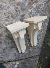 Load image into Gallery viewer, Handcrafted Wooden Corbel Set Pack of 2
