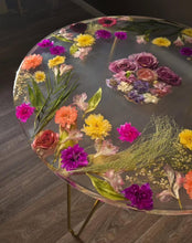 Load image into Gallery viewer, Handmade resin epoxy end table, coffee table , - Custom order available-any size,shape, height and flowers
