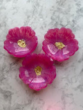 Load image into Gallery viewer, Floral Resin Trinket Bowl, Small Jewelry Dish, Home Decor Gift , Resin Bowl - Pack of 4
