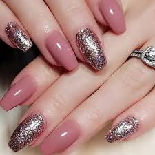 Nude Shade with Glass Glitter Nail Art Artificial / Fake Nails / Press on Nails for Girls and Women