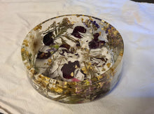 Load image into Gallery viewer, Epoxy Flower Preserved Bowl, Resin Flower Preserved Bowl, Epoxy / Resin Bowl, Premium Handmade Home accessories
