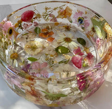 Load image into Gallery viewer, Epoxy Flower Preserved Bowl, Resin Flower Preserved Bowl, Epoxy / Resin Bowl, Premium Handmade Home accessories
