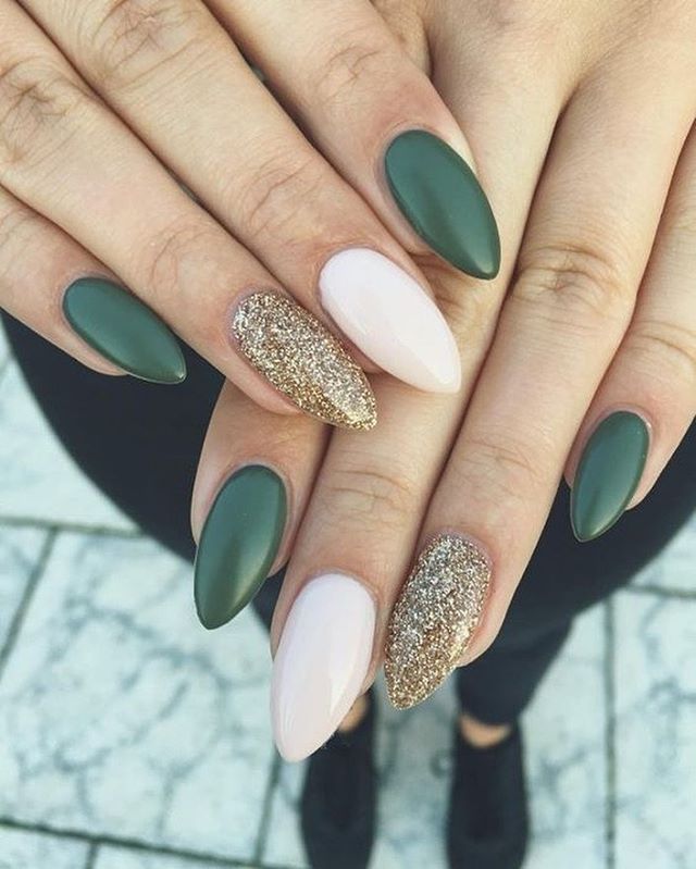 T2 Nails - How about dark green nails for this holiday ??? | Facebook